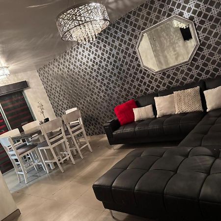 Casa Moderna Y Elegante En El Corazon De Ensenada! Βίλα Εξωτερικό φωτογραφία