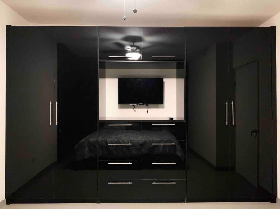 Casa Moderna Y Elegante En El Corazon De Ensenada! Βίλα Εξωτερικό φωτογραφία