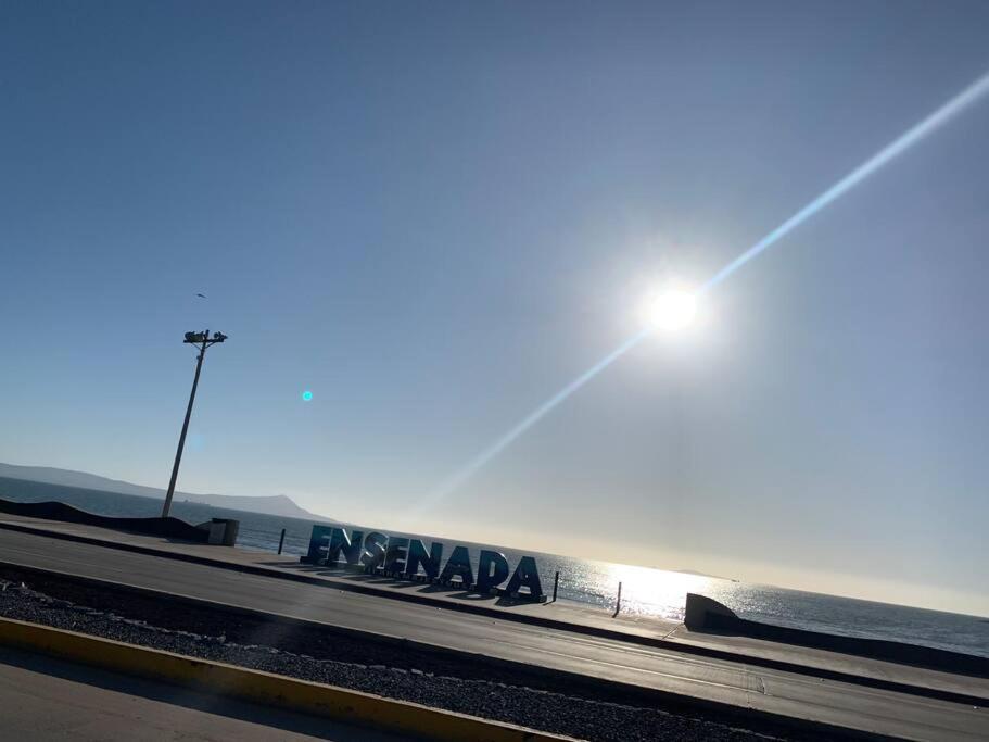 Casa Moderna Y Elegante En El Corazon De Ensenada! Βίλα Εξωτερικό φωτογραφία
