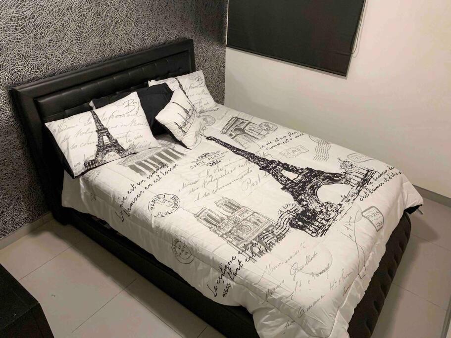 Casa Moderna Y Elegante En El Corazon De Ensenada! Βίλα Εξωτερικό φωτογραφία