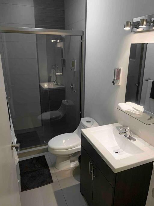 Casa Moderna Y Elegante En El Corazon De Ensenada! Βίλα Εξωτερικό φωτογραφία