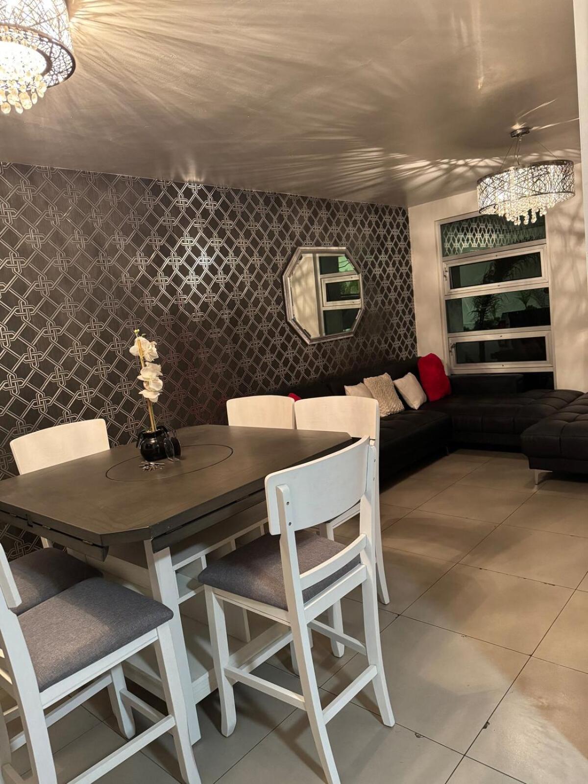 Casa Moderna Y Elegante En El Corazon De Ensenada! Βίλα Εξωτερικό φωτογραφία